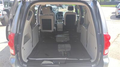 2014 Dodge Grand Caravan SXT   - Photo 11 - Topeka, KS 66608