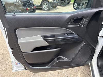 2019 Chevrolet Colorado Work Truck   - Photo 17 - Topeka, KS 66608