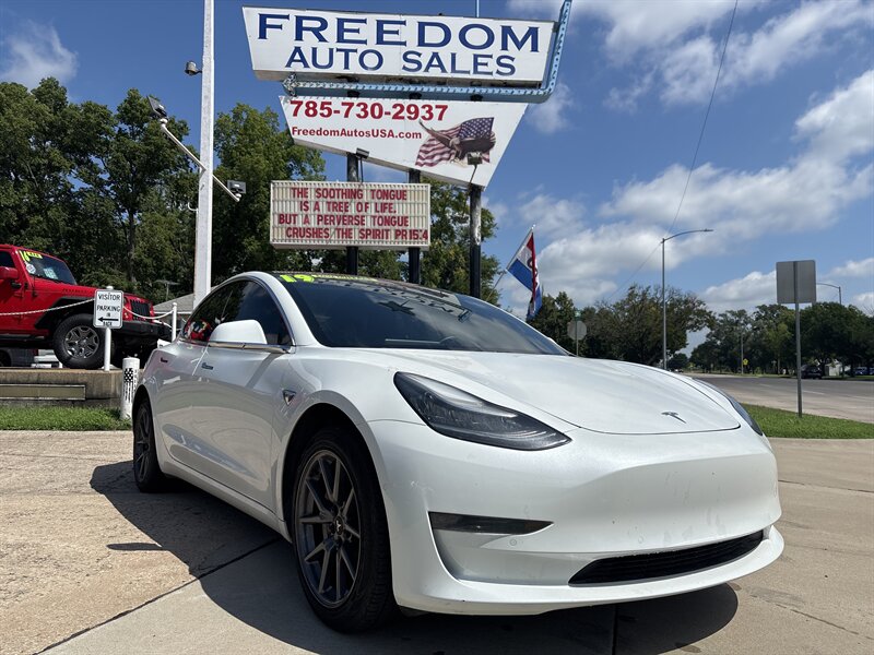 2019 Tesla Model 3 Standard Range  