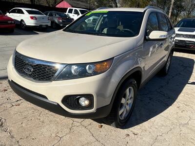 2011 Kia Sorento LX   - Photo 2 - Topeka, KS 66608