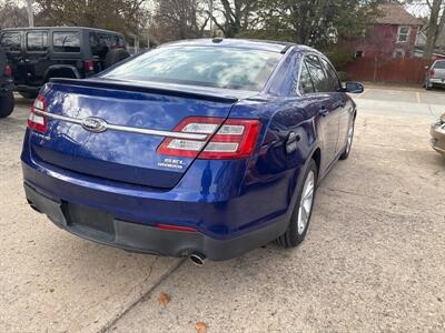 2014 Ford Taurus SEL   - Photo 4 - Topeka, KS 66608