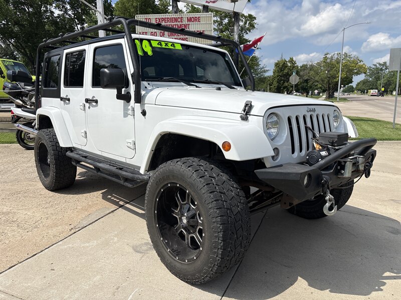 2014 Jeep Wrangler Sahara  
