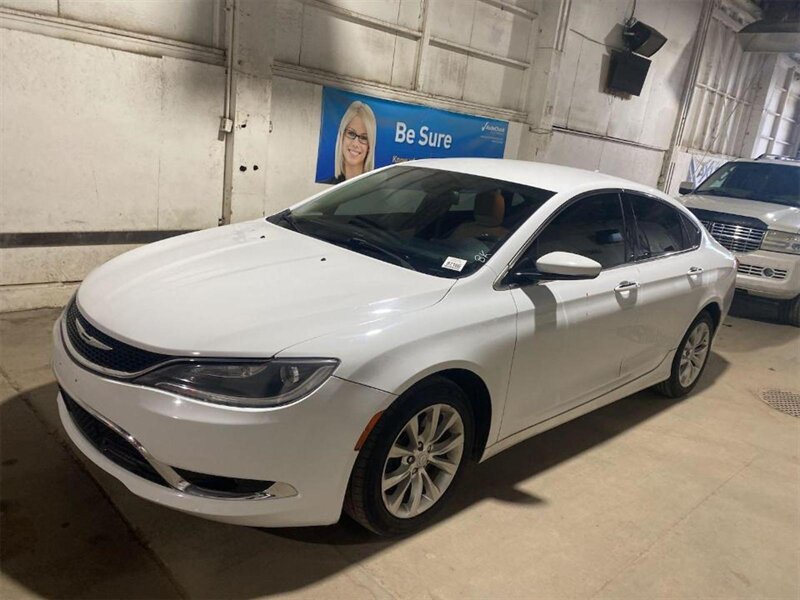 2015 Chrysler 200 C   - Photo 1 - Topeka, KS 66608