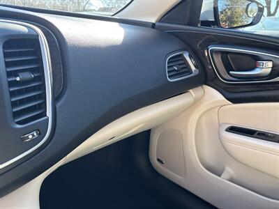 2015 Chrysler 200 C   - Photo 21 - Topeka, KS 66608