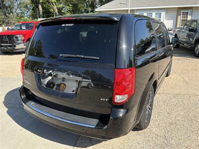 2017 Dodge Grand Caravan GT   - Photo 6 - Topeka, KS 66608