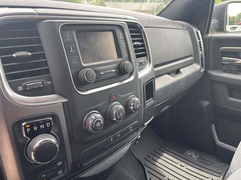 2021 RAM 1500 Classic Warlock   - Photo 13 - Topeka, KS 66608