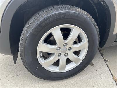 2012 Kia Sorento LX   - Photo 9 - Topeka, KS 66608