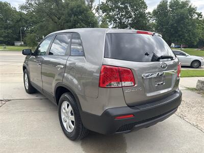 2012 Kia Sorento LX   - Photo 3 - Topeka, KS 66608