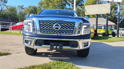 2018 Nissan Titan S   - Photo 9 - Topeka, KS 66608