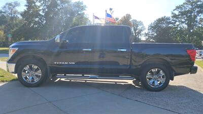 2018 Nissan Titan S   - Photo 7 - Topeka, KS 66608