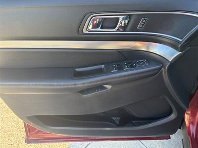 2019 Ford Explorer XLT - Photo 7 - Topeka, KS 66608