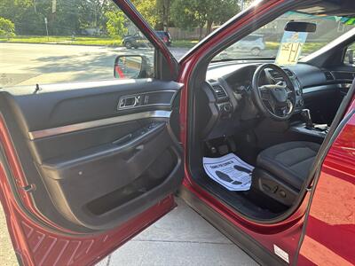 2019 Ford Explorer XLT - Photo 6 - Topeka, KS 66608