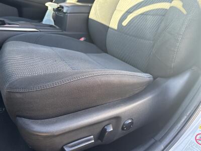 2016 Toyota Camry LE   - Photo 12 - Topeka, KS 66608