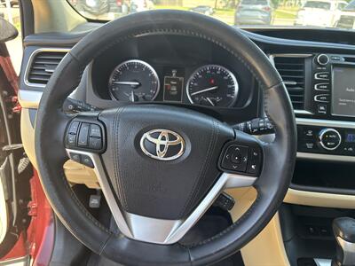 2016 Toyota Highlander Limited   - Photo 16 - Topeka, KS 66608
