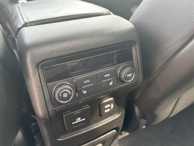 2019 GMC Acadia Denali - Photo 21 - Topeka, KS 66608