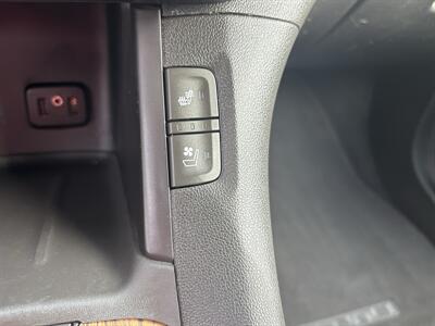 2019 GMC Acadia Denali - Photo 15 - Topeka, KS 66608