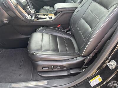 2019 GMC Acadia Denali - Photo 8 - Topeka, KS 66608