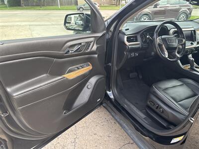 2019 GMC Acadia Denali - Photo 5 - Topeka, KS 66608
