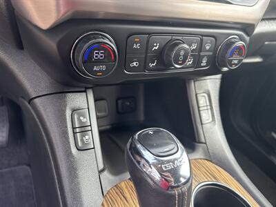 2019 GMC Acadia Denali - Photo 14 - Topeka, KS 66608