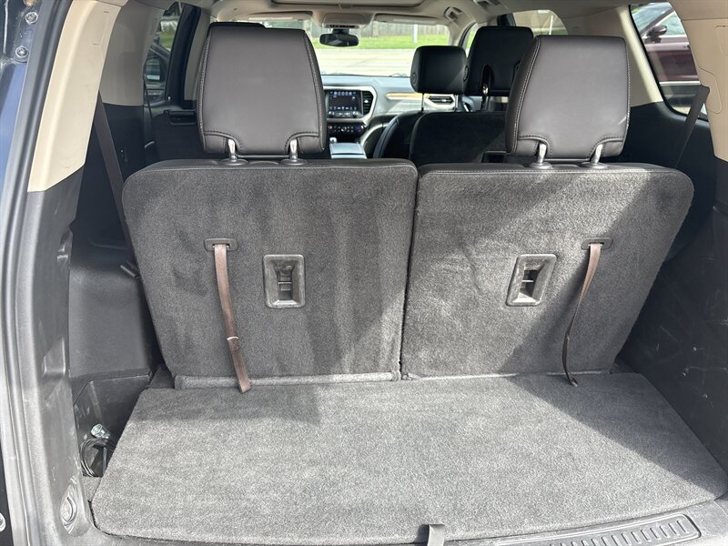 2019 GMC Acadia Denali   - Photo 23 - Topeka, KS 66608