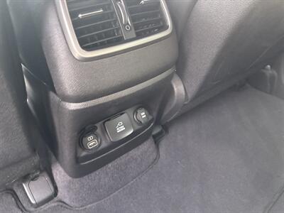 2016 Kia Sorento SX Limited V6 - Photo 22 - Topeka, KS 66608