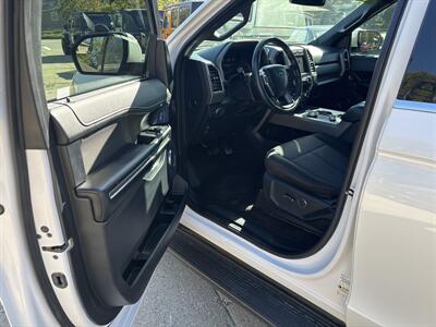 2019 Ford Expedition XLT   - Photo 12 - Topeka, KS 66608