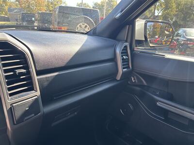 2019 Ford Expedition XLT   - Photo 22 - Topeka, KS 66608