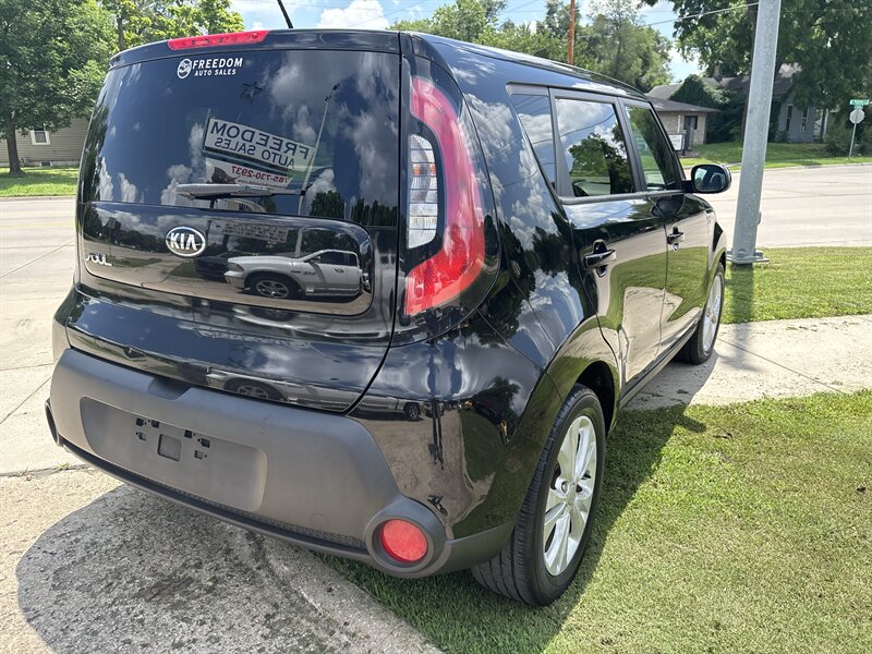 2015 Kia Soul + - Photo 3 - Topeka, KS 66608