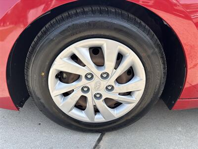 2017 Hyundai ELANTRA SE - Photo 5 - Topeka, KS 66608