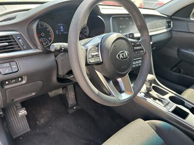 2019 Kia Optima LX - Photo 10 - Topeka, KS 66608
