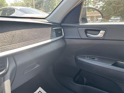 2019 Kia Optima LX - Photo 12 - Topeka, KS 66608