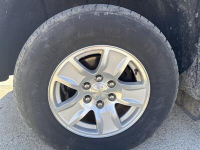 2017 Chevrolet Silverado 1500 LT   - Photo 8 - Topeka, KS 66608