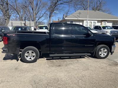 2017 Chevrolet Silverado 1500 LT   - Photo 2 - Topeka, KS 66608