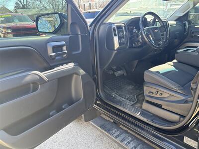 2017 Chevrolet Silverado 1500 LT   - Photo 10 - Topeka, KS 66608