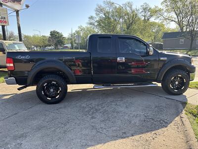 2006 Ford F-150 XLT   - Photo 2 - Topeka, KS 66608