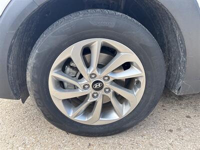 2018 Hyundai TUCSON SEL   - Photo 9 - Topeka, KS 66608