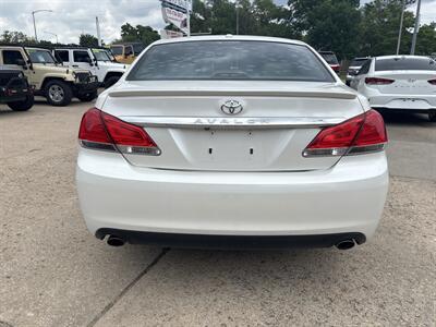 2011 Toyota Avalon Limited   - Photo 5 - Topeka, KS 66608