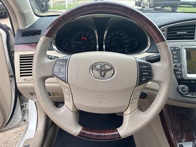 2011 Toyota Avalon Limited   - Photo 24 - Topeka, KS 66608