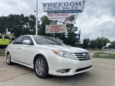 2011 Toyota Avalon Limited   - Photo 1 - Topeka, KS 66608