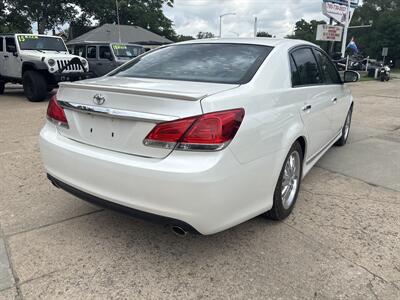 2011 Toyota Avalon Limited   - Photo 4 - Topeka, KS 66608