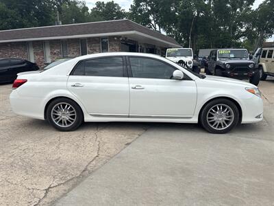 2011 Toyota Avalon Limited   - Photo 3 - Topeka, KS 66608