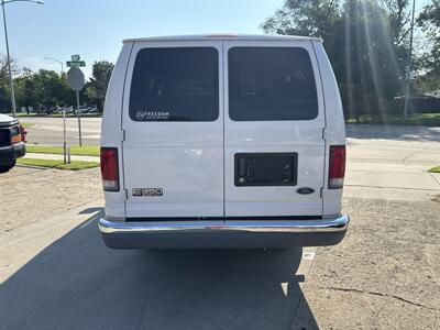 2000 Ford E-Series Van E-350 XLT SD   - Photo 3 - Topeka, KS 66608