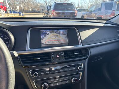 2018 Kia Optima LX   - Photo 19 - Topeka, KS 66608