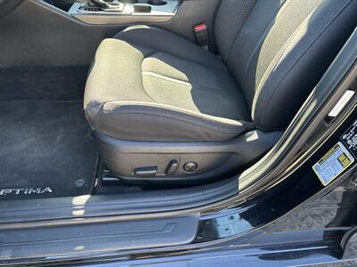 2018 Kia Optima LX   - Photo 13 - Topeka, KS 66608