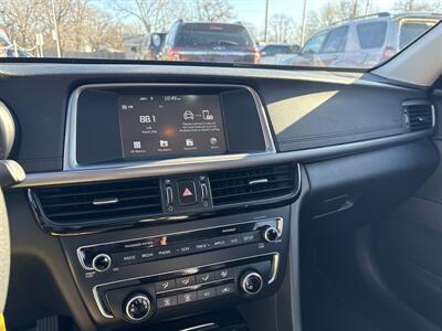 2018 Kia Optima LX   - Photo 18 - Topeka, KS 66608