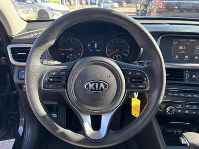 2018 Kia Optima LX   - Photo 16 - Topeka, KS 66608
