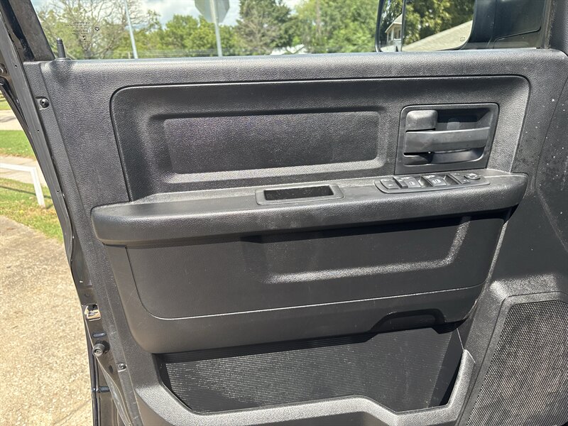 2014 RAM 2500 Tradesman   - Photo 12 - Topeka, KS 66608