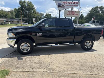 2014 RAM 2500 Tradesman   - Photo 2 - Topeka, KS 66608