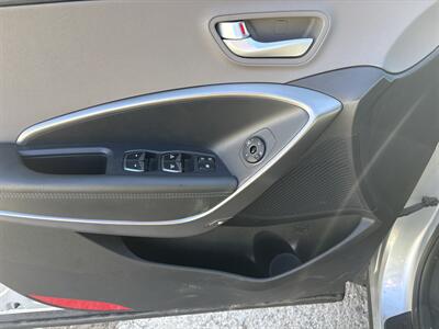 2017 Hyundai SANTA FE Sport 2.4L   - Photo 11 - Topeka, KS 66608