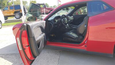 2016 Dodge Challenger 392 HEMI Scat Pack Shaker   - Photo 11 - Topeka, KS 66608